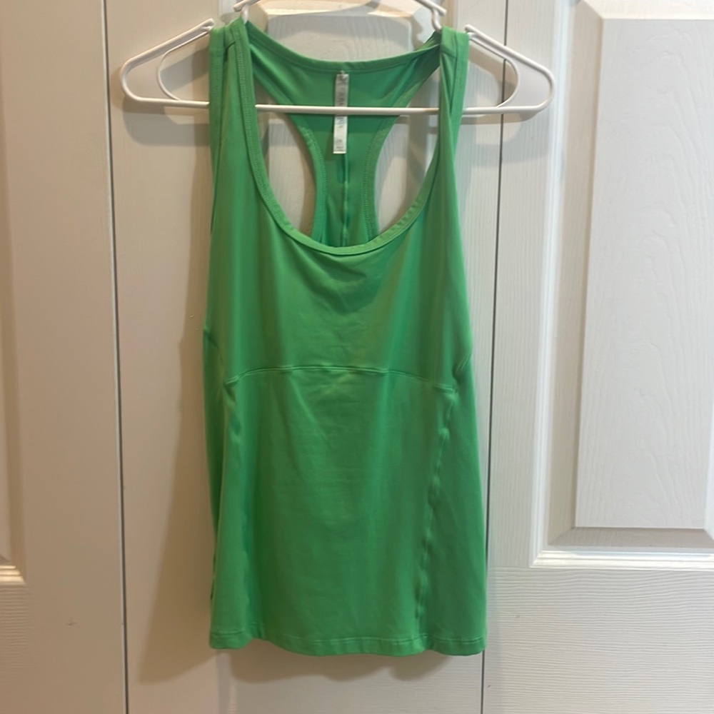 womens fabletics tank top